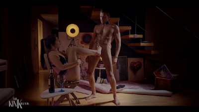 DOMINA LET SUBMISSIVE DRINK WINE AND CUM ON HER FEET!